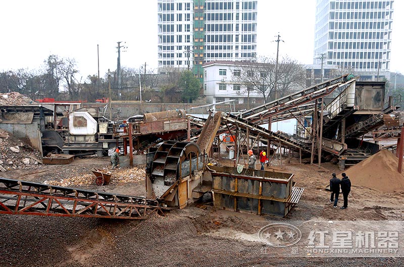 移動建筑垃圾處理生產現場