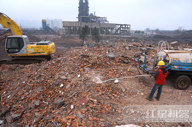 小型建筑垃圾處理廠賺錢嗎？用什么破碎機好？