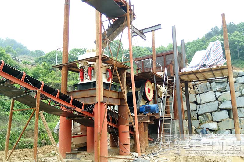 砂石料生產線設備安裝搭建現場